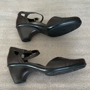 Dansko Dark Brown Leather Women's Heels